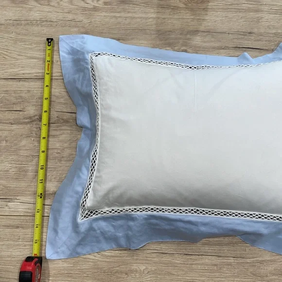 BELLINO decorative pillow in baby blue and white 100 Italian cotton